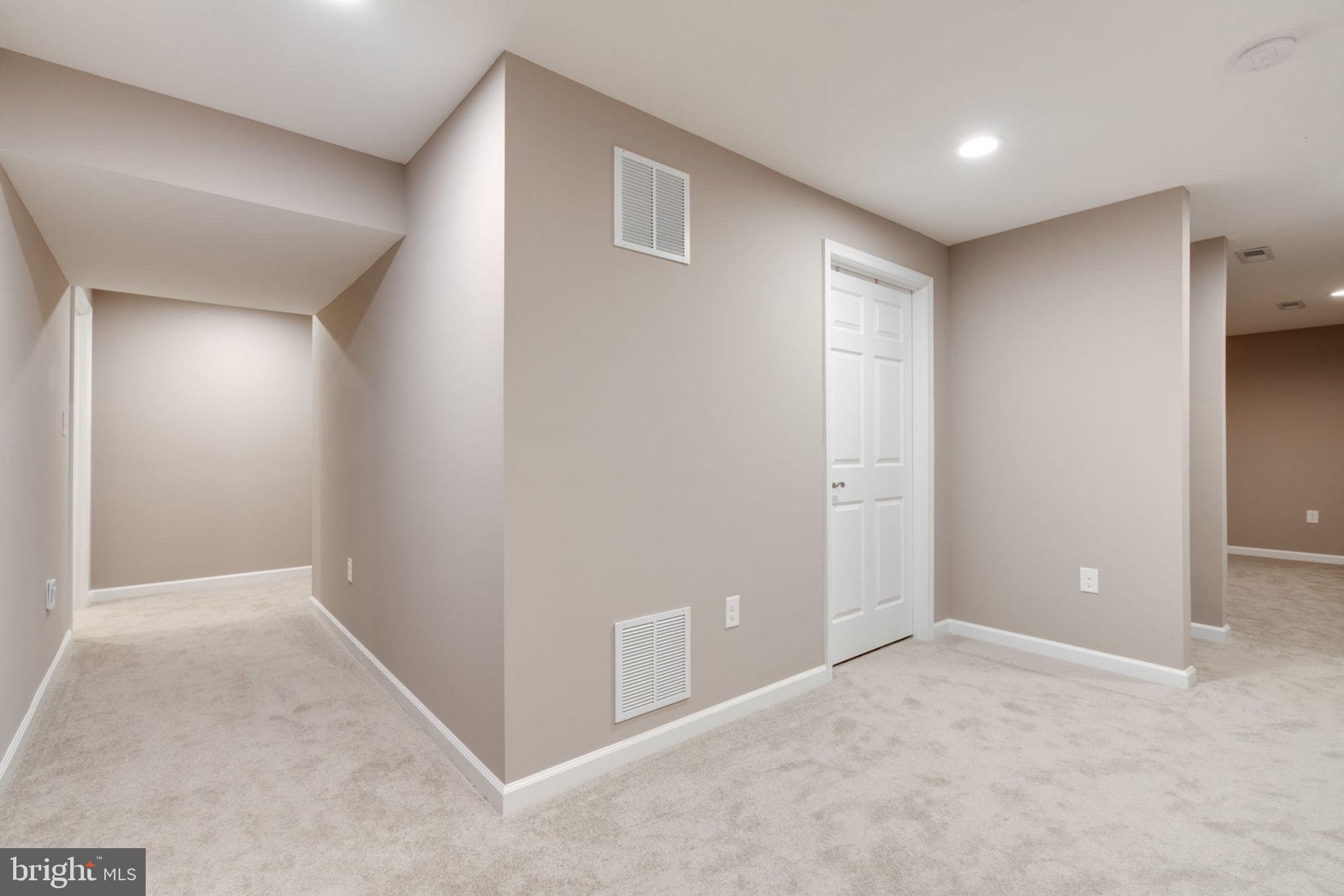 BRITTANY - Residential