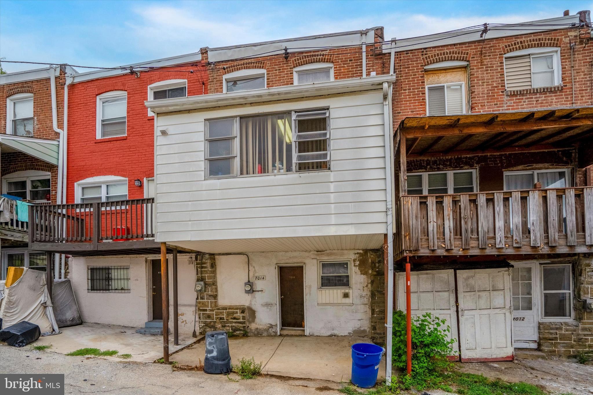 STONEHURST - Residential