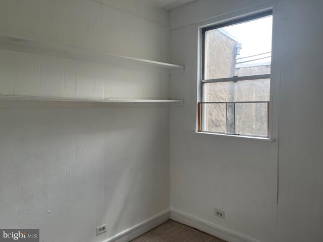 DICKINSON NARROWS - Residential Lease