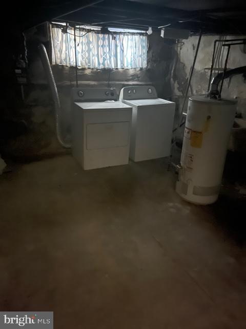 DICKINSON NARROWS - Residential Lease