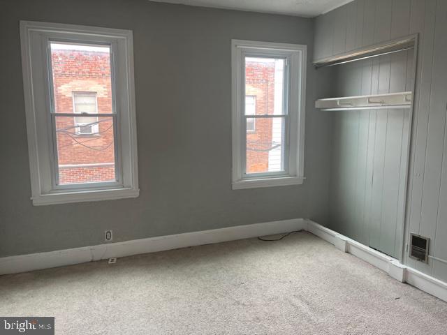 DICKINSON NARROWS - Residential Lease