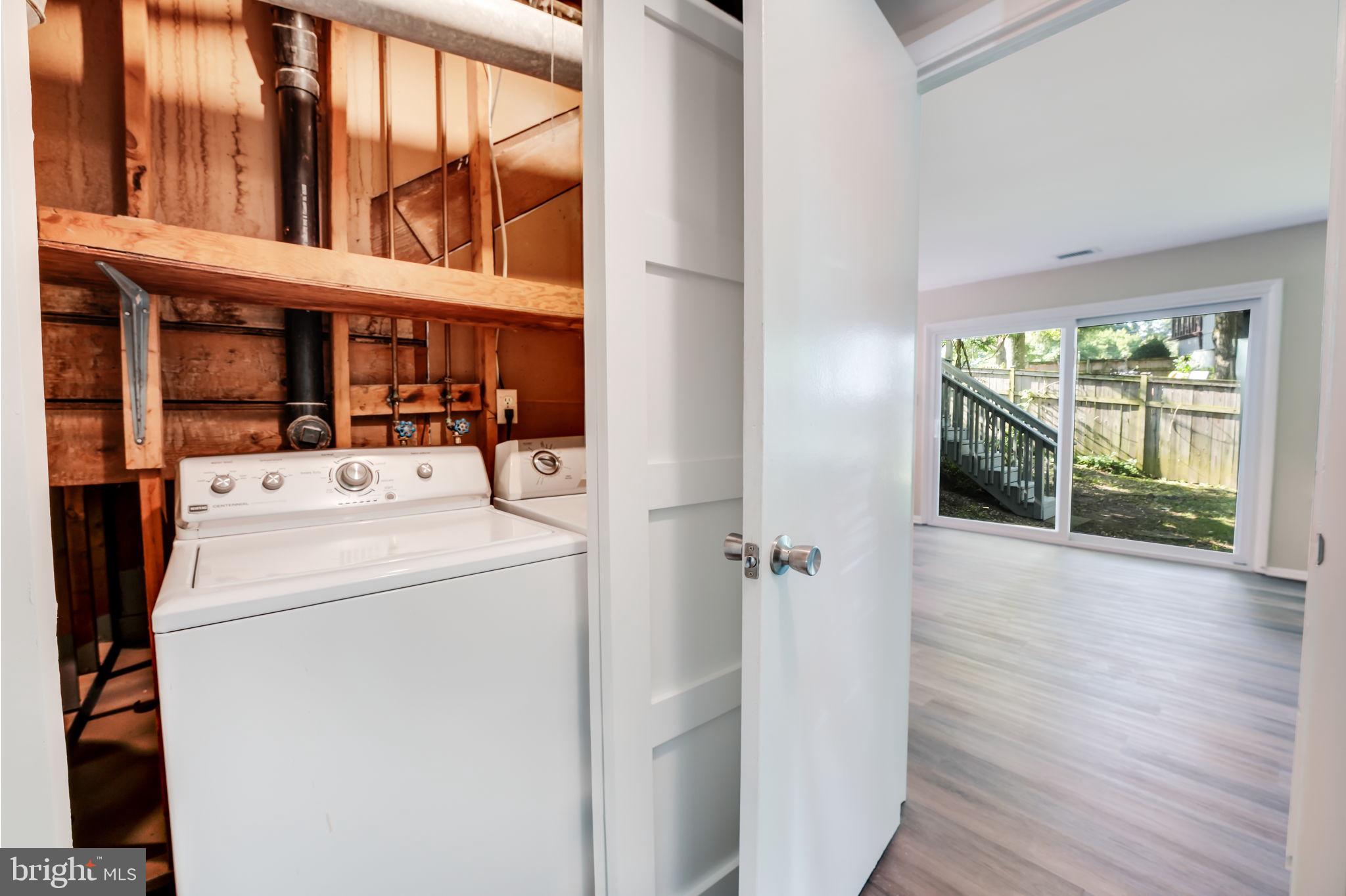 SOUTHERN GROVE - Residential