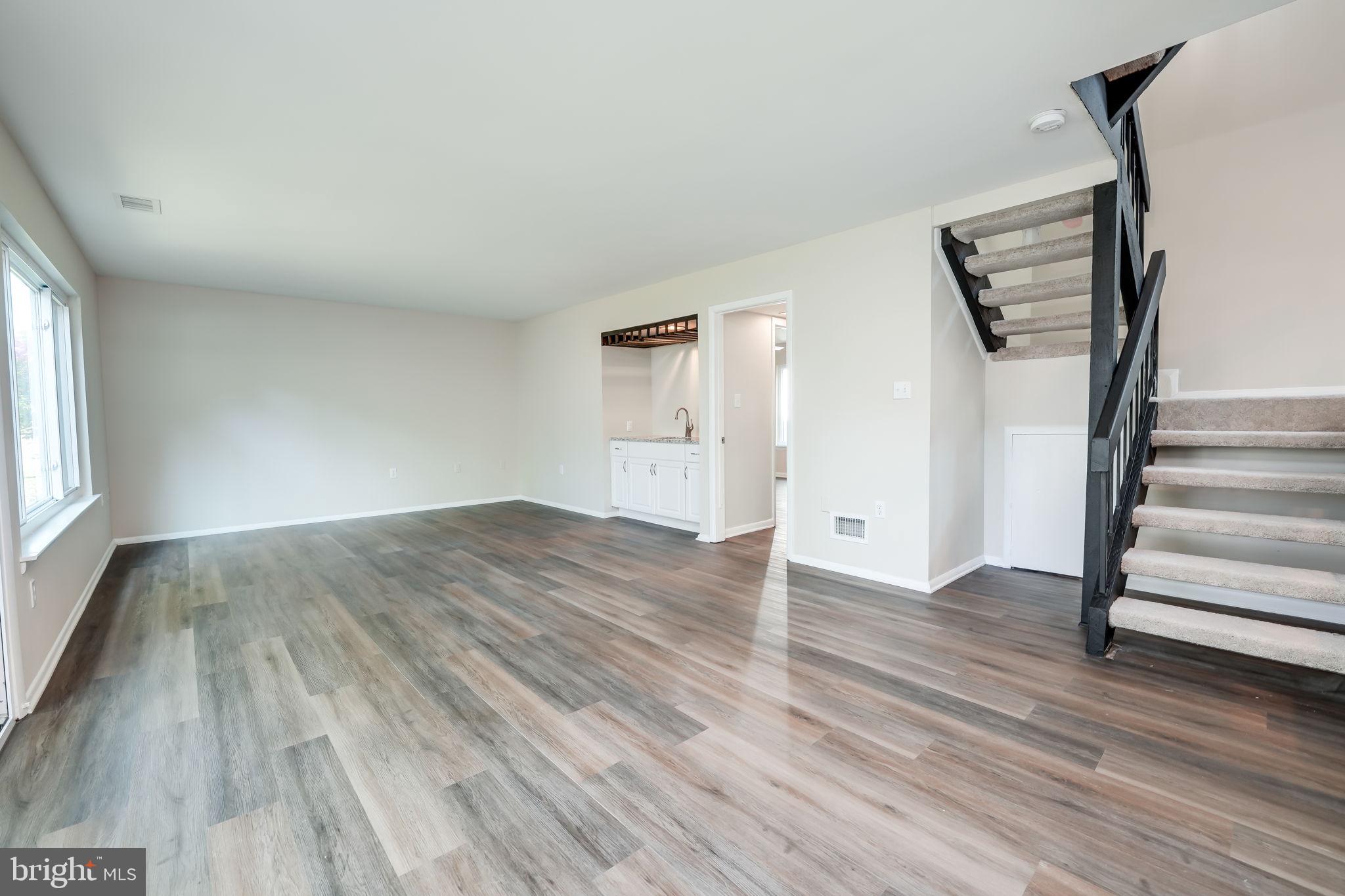 SOUTHERN GROVE - Residential