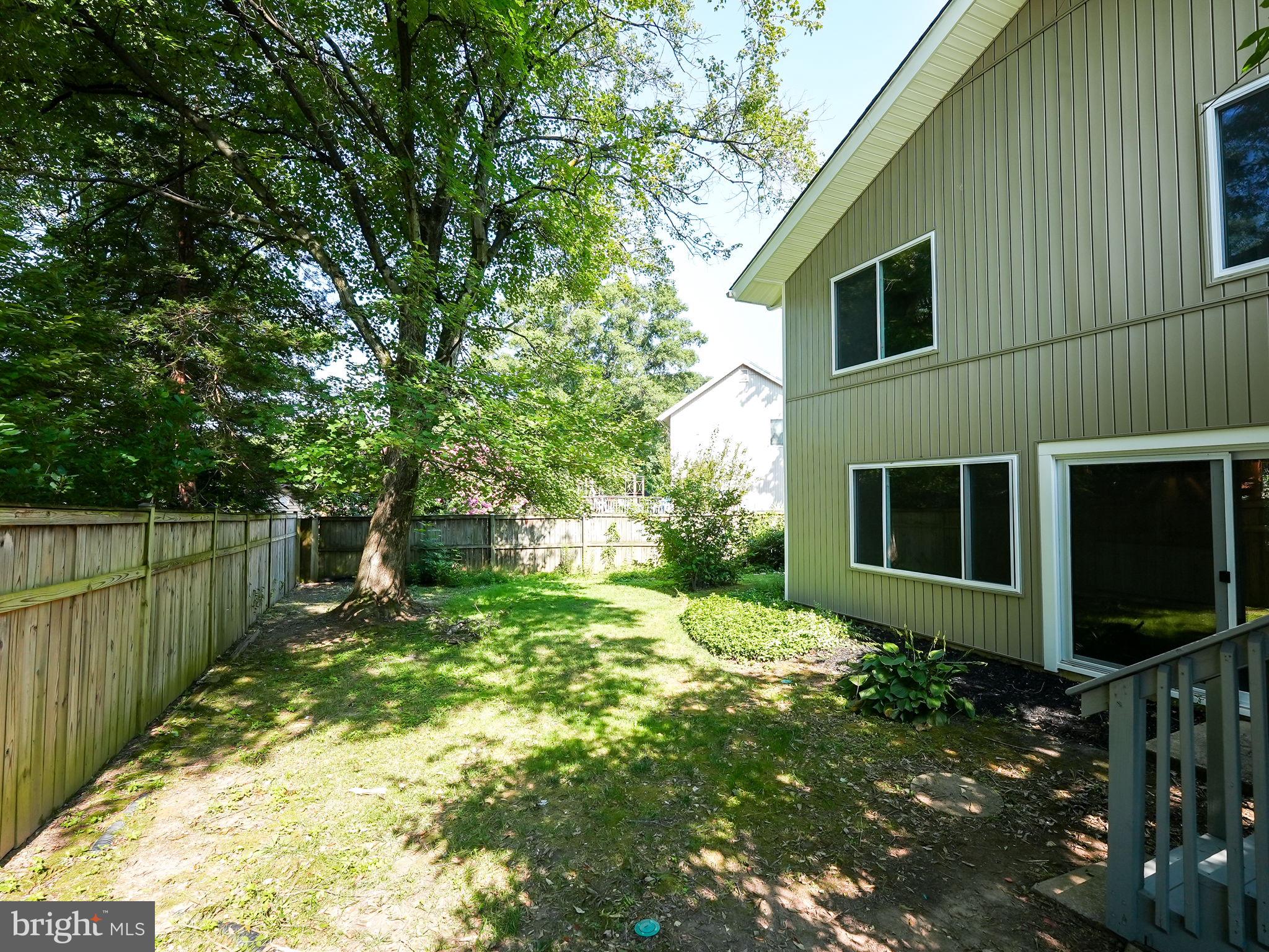 SOUTHERN GROVE - Residential