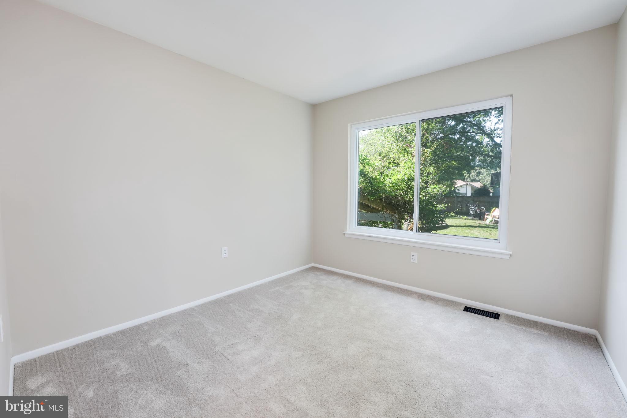 SOUTHERN GROVE - Residential