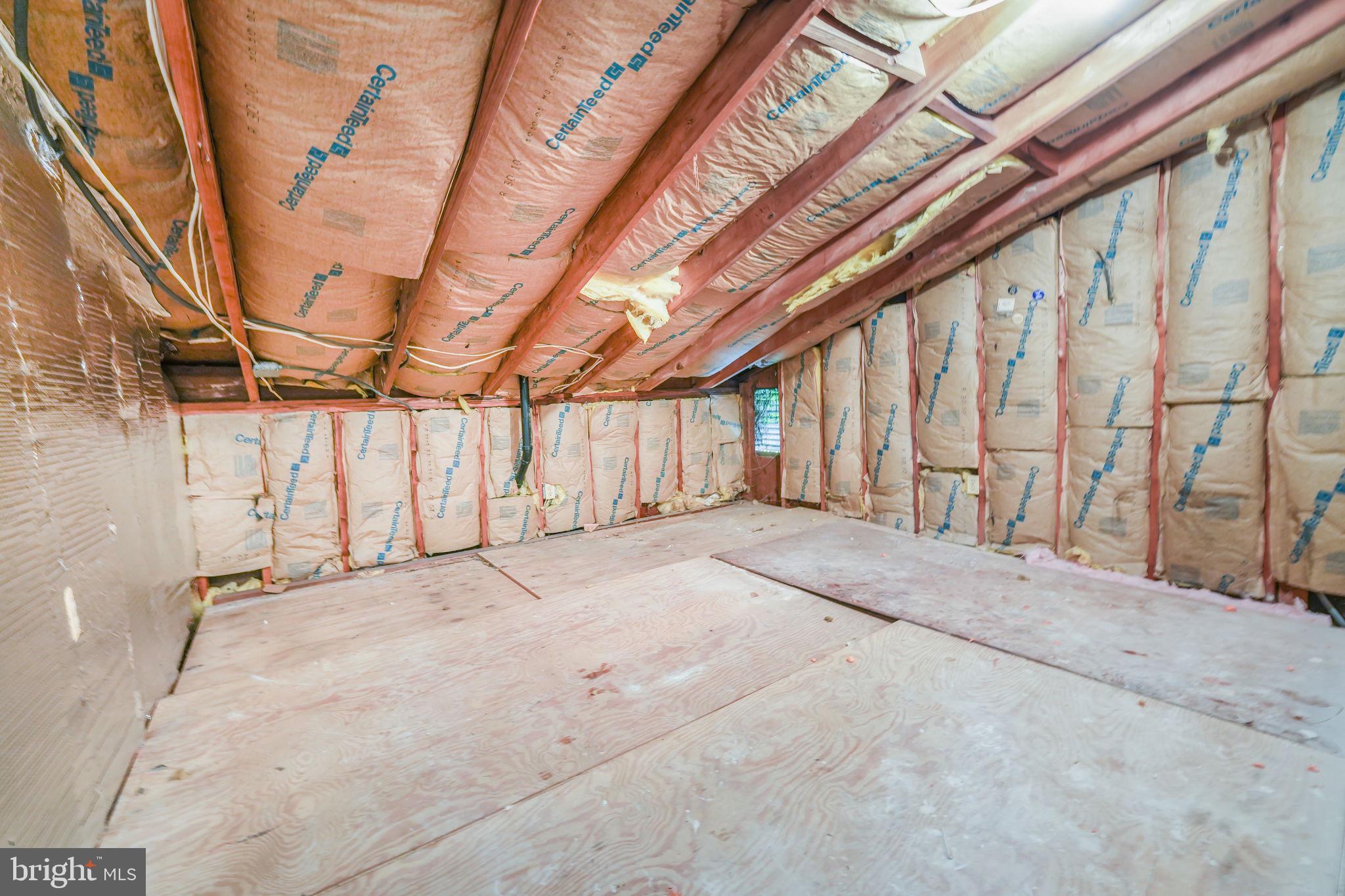 SOUTHERN GROVE - Residential