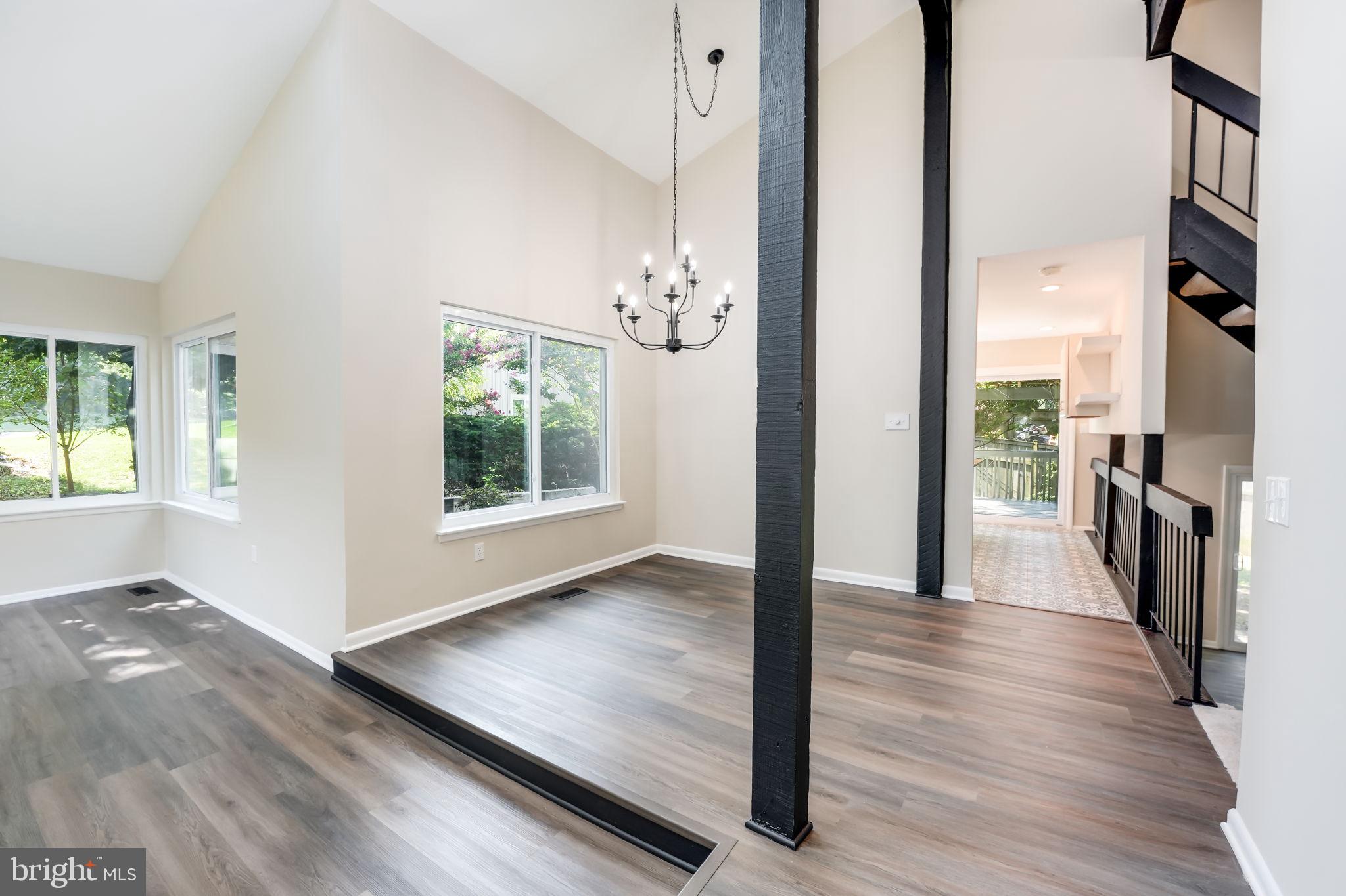 SOUTHERN GROVE - Residential