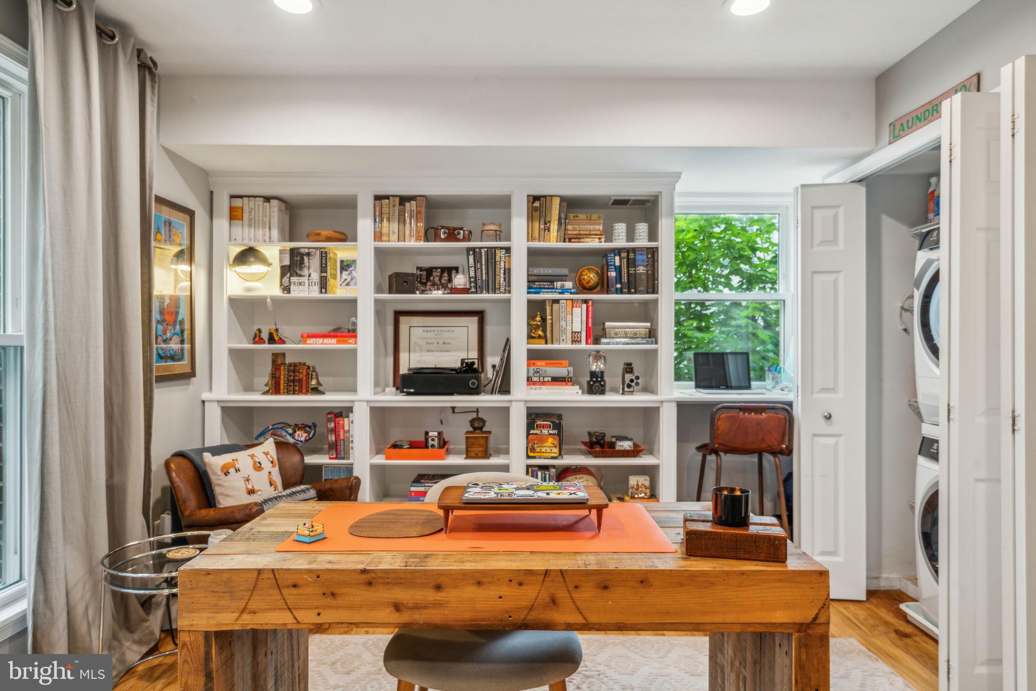 WASHINGTON SQ WEST - Residential