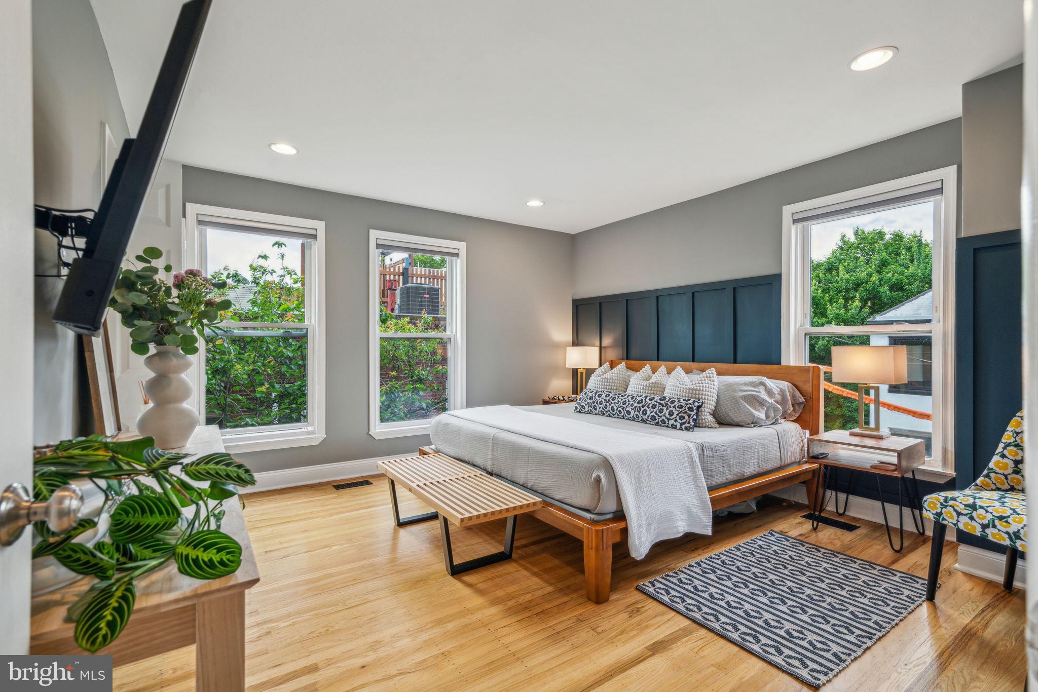 WASHINGTON SQ WEST - Residential