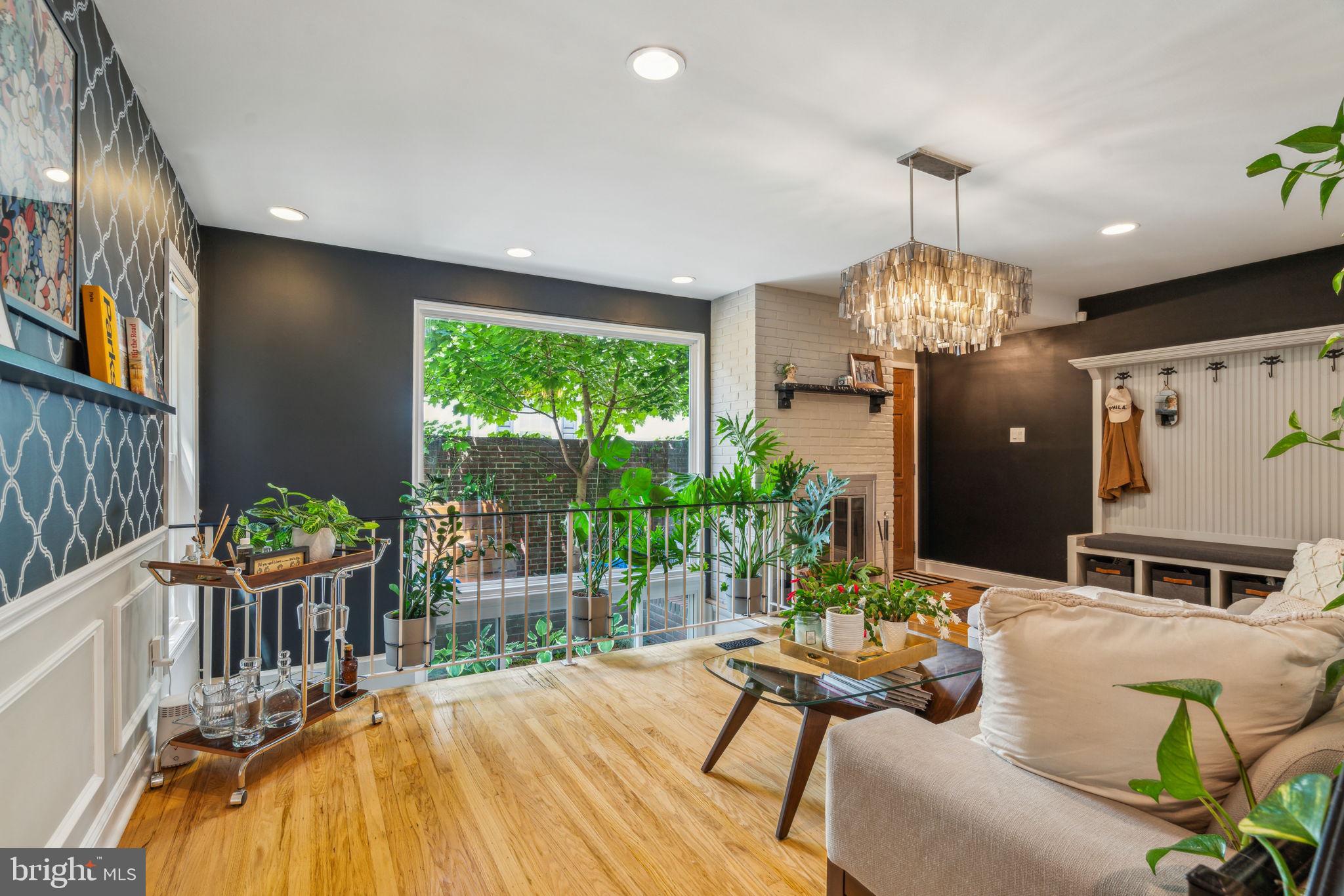 WASHINGTON SQ WEST - Residential