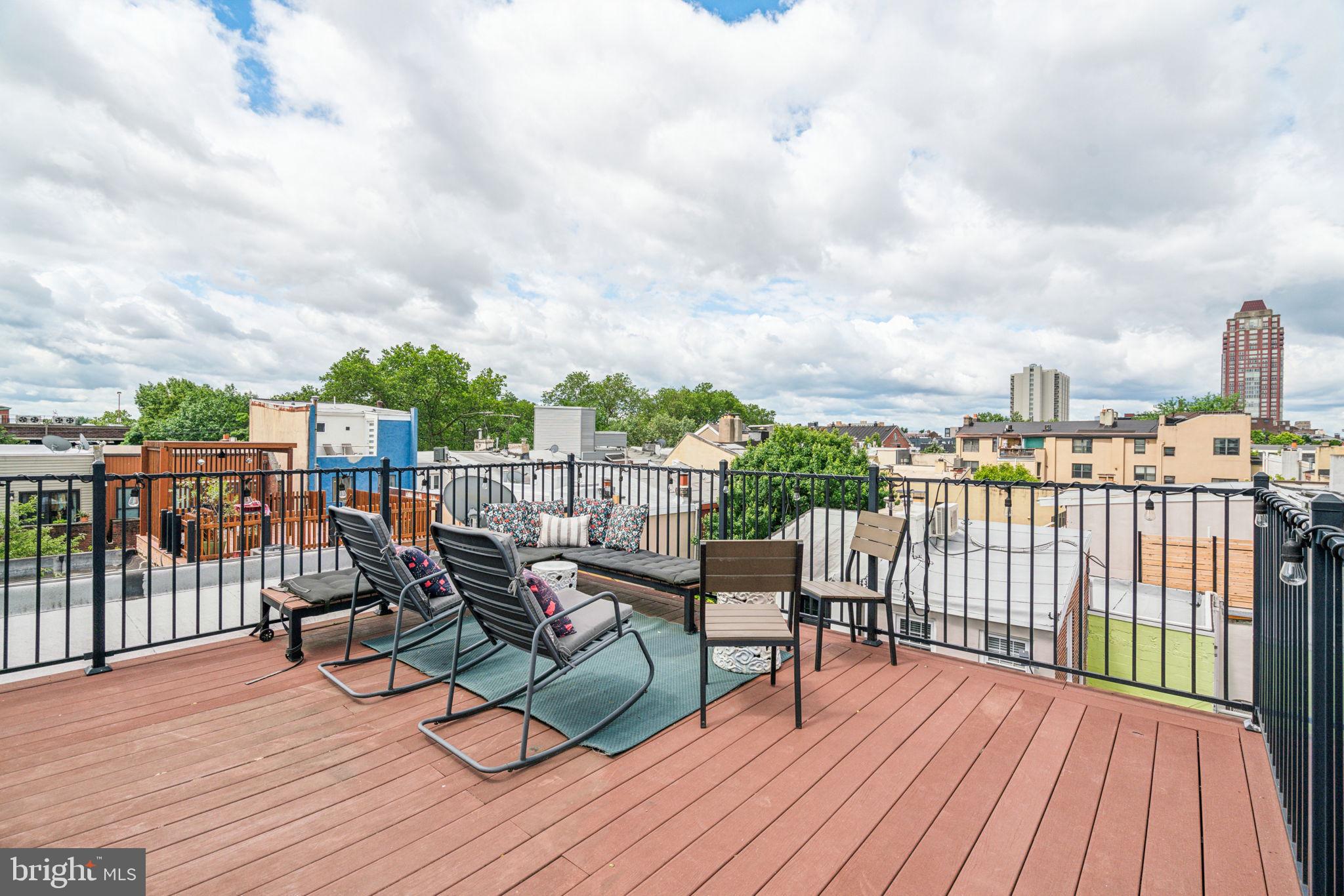 WASHINGTON SQ WEST - Residential