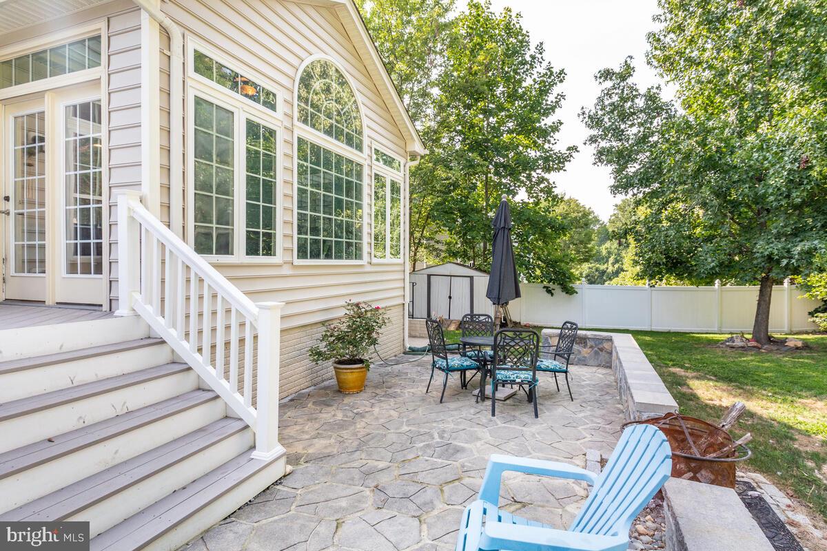 CHARLES HILL - Residential