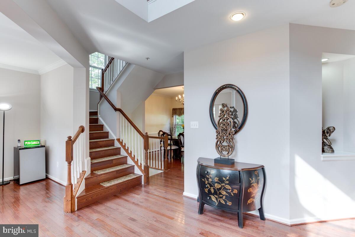 CHARLES HILL - Residential