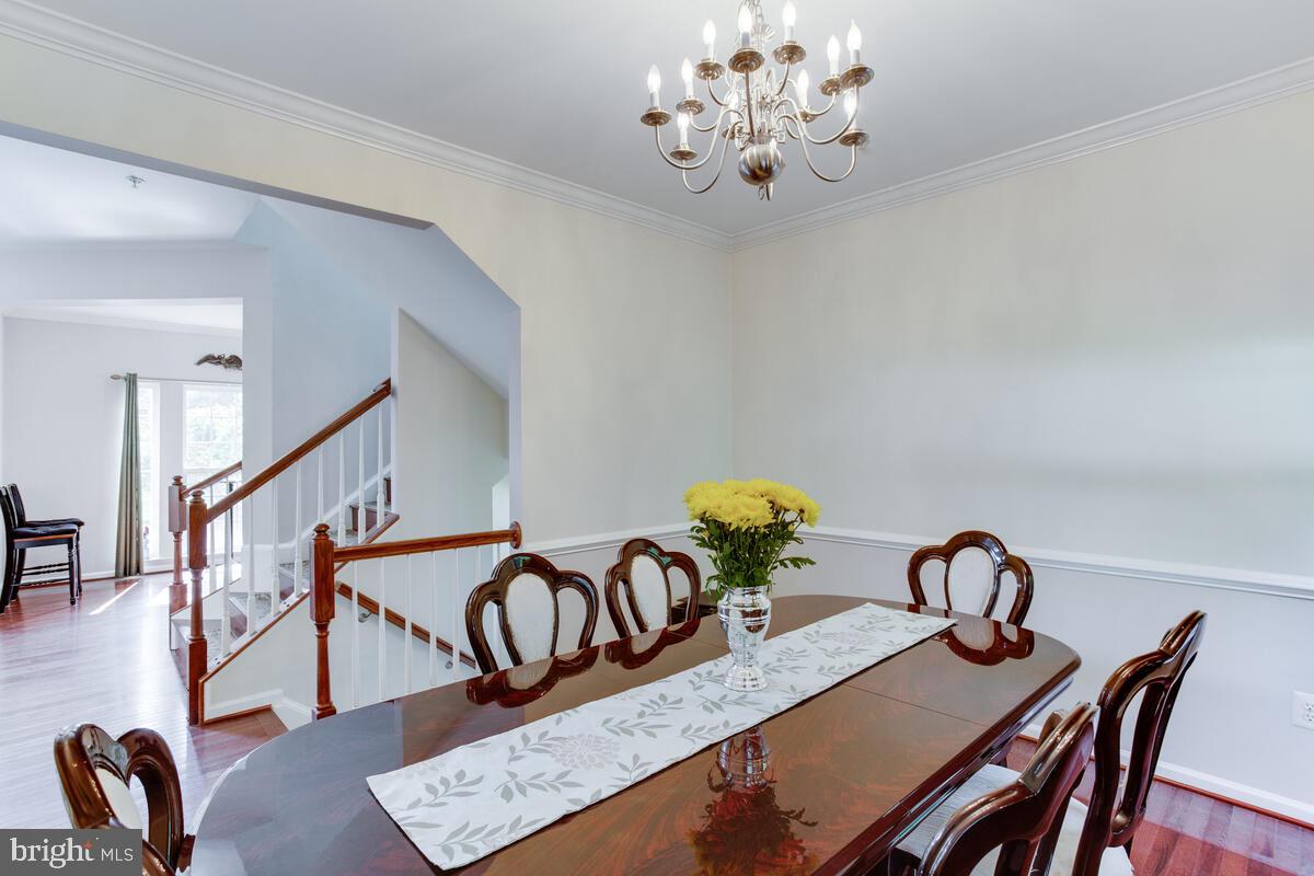 CHARLES HILL - Residential