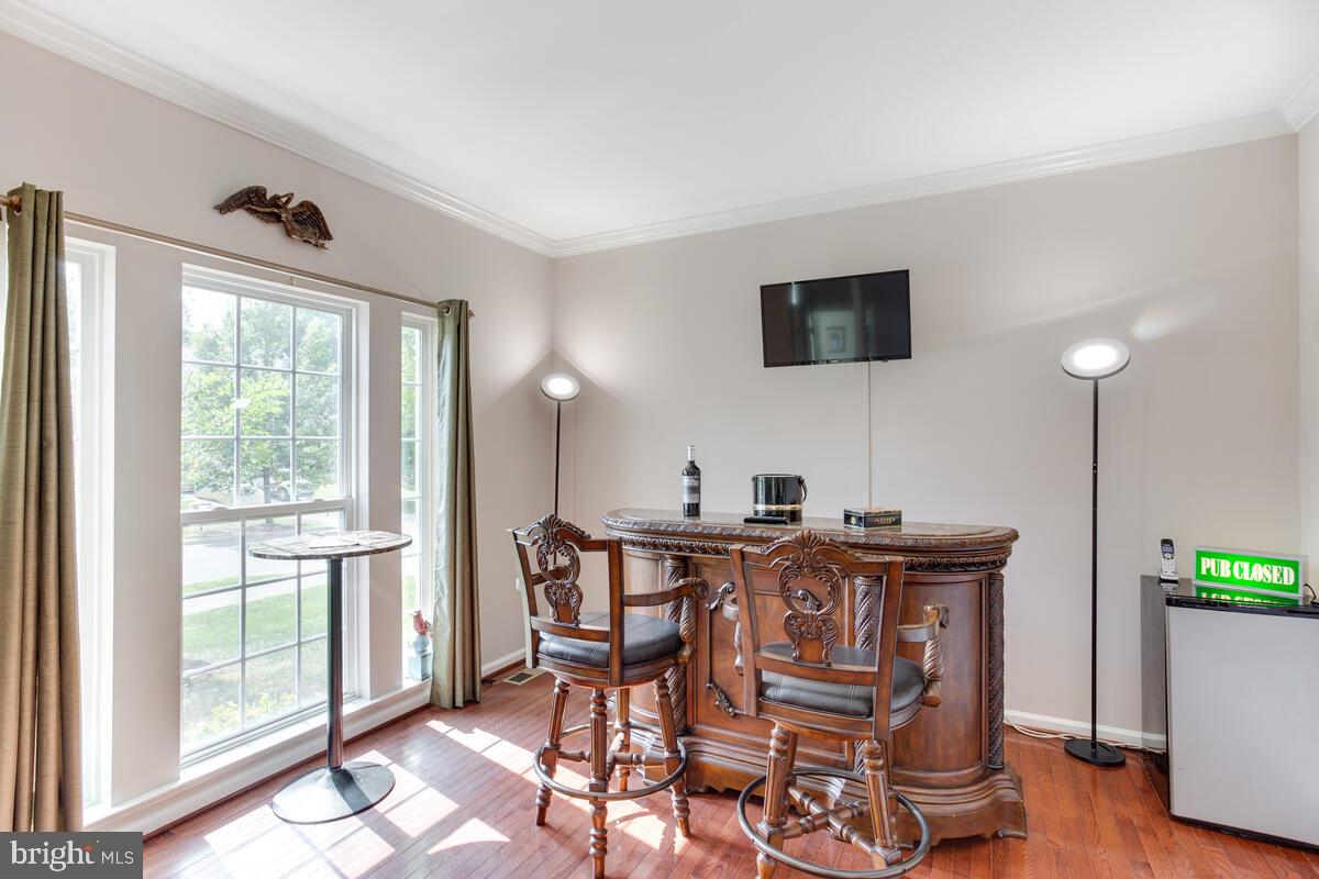 CHARLES HILL - Residential