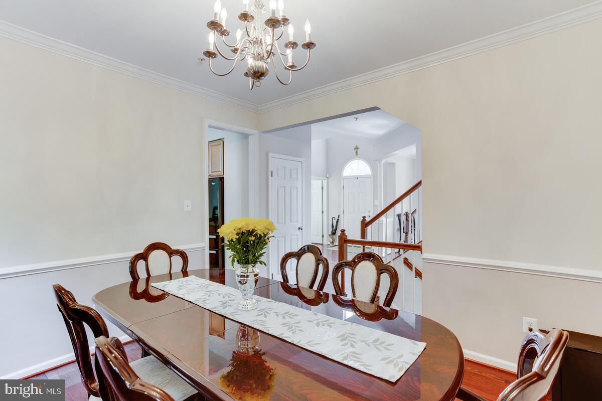 CHARLES HILL - Residential