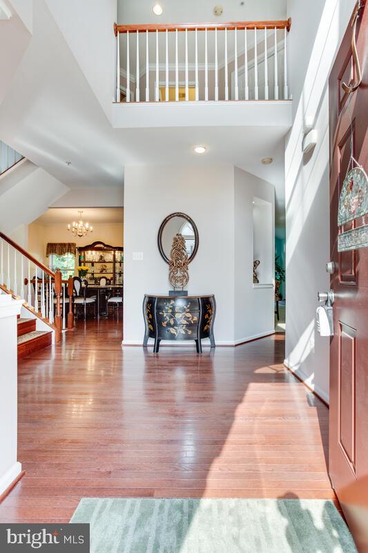 CHARLES HILL - Residential