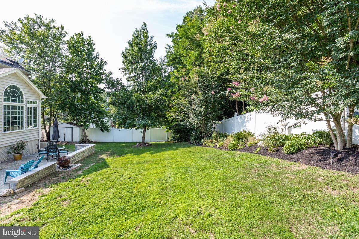 CHARLES HILL - Residential