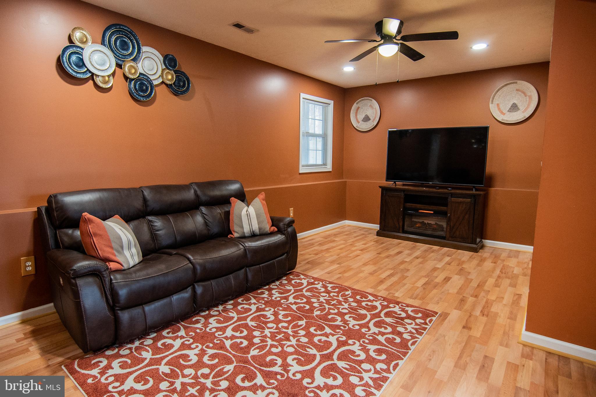 CROWN GRANT - Residential