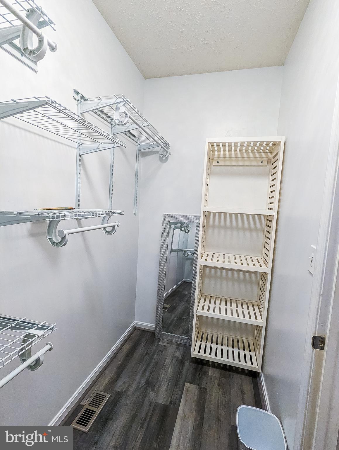 CROWN GRANT - Residential