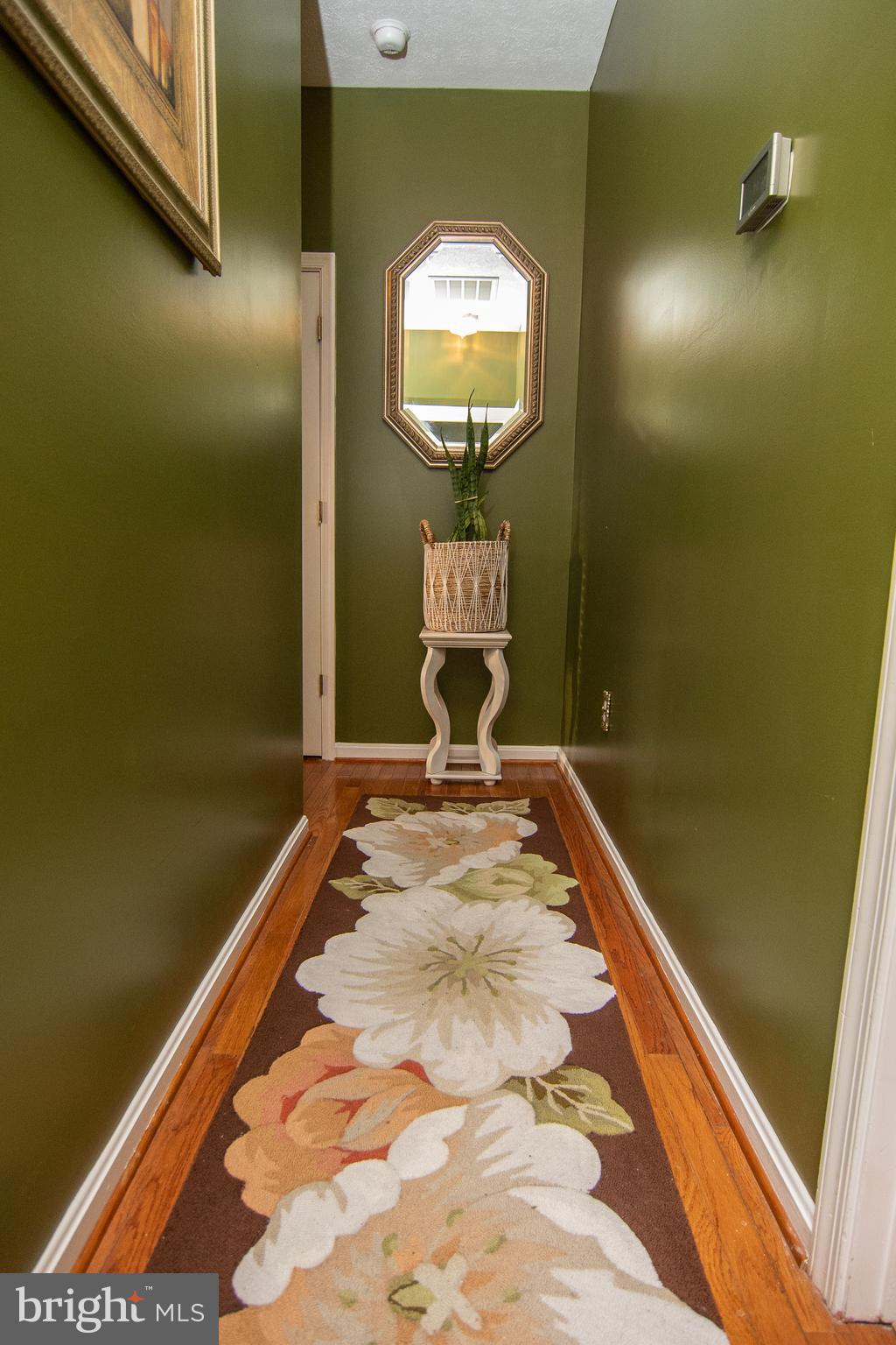 CROWN GRANT - Residential