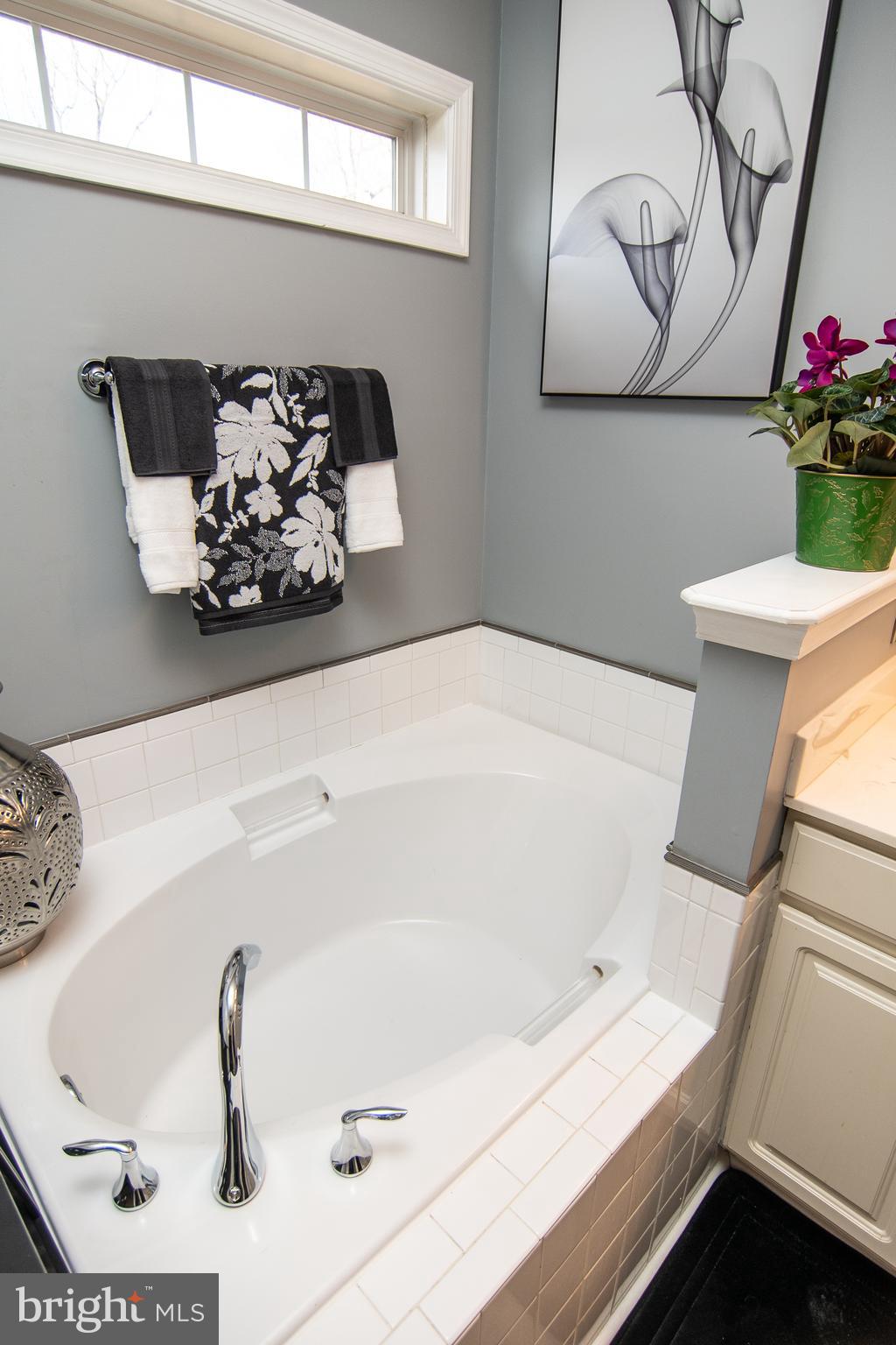 CROWN GRANT - Residential