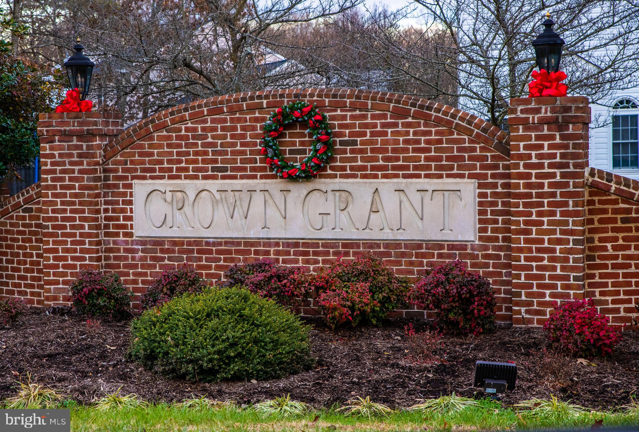 CROWN GRANT - Residential