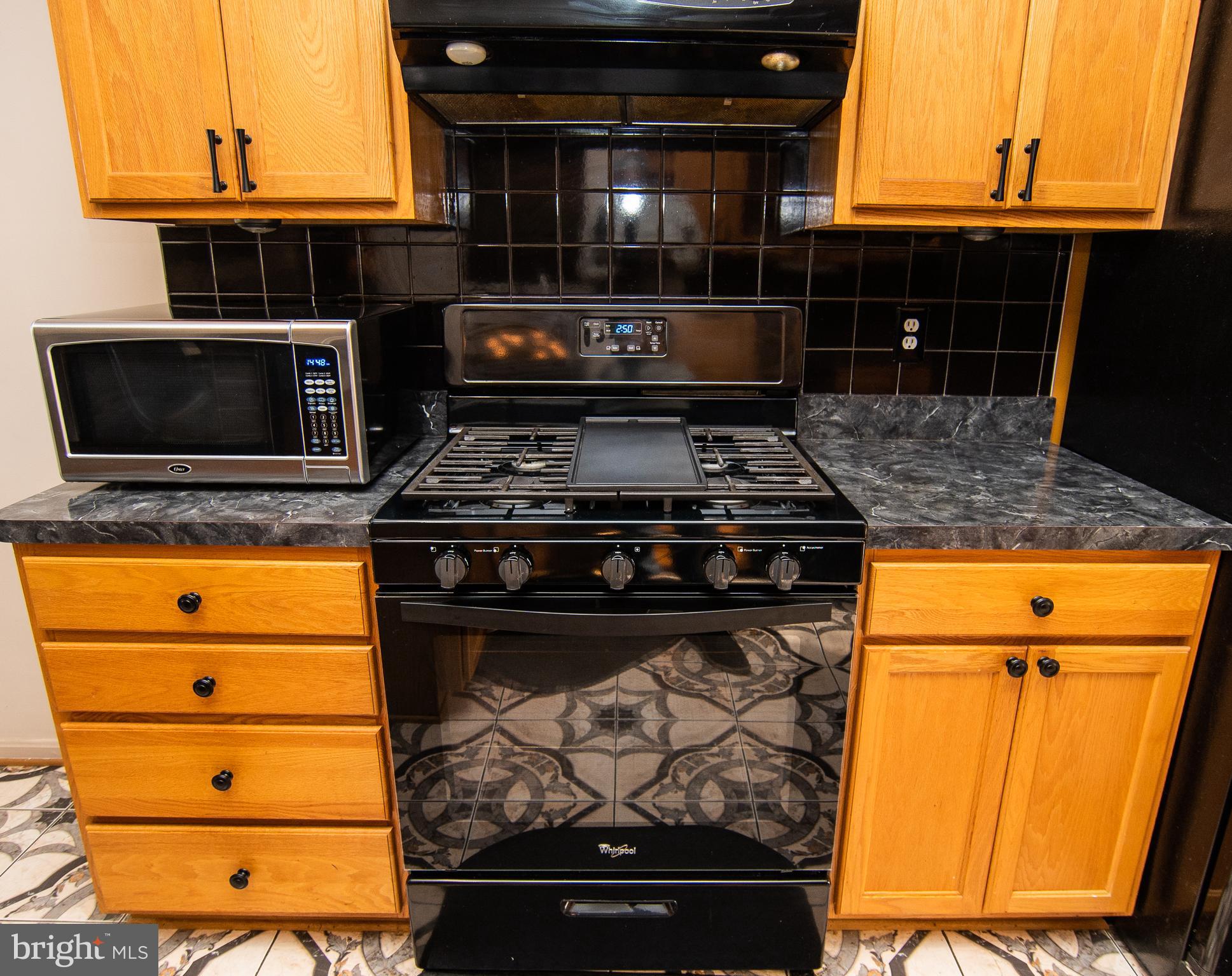 CROWN GRANT - Residential