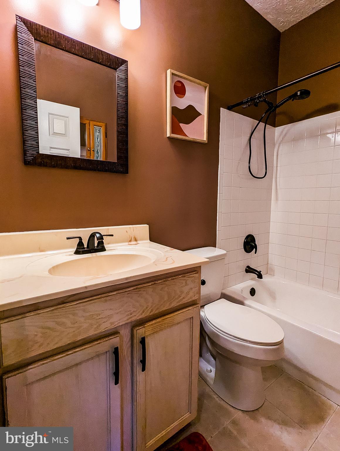 CROWN GRANT - Residential