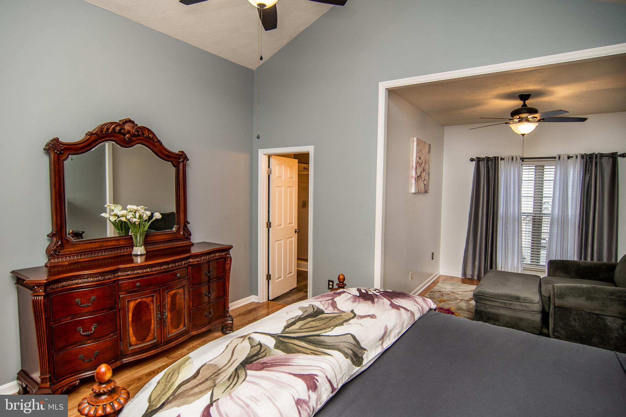 CROWN GRANT - Residential