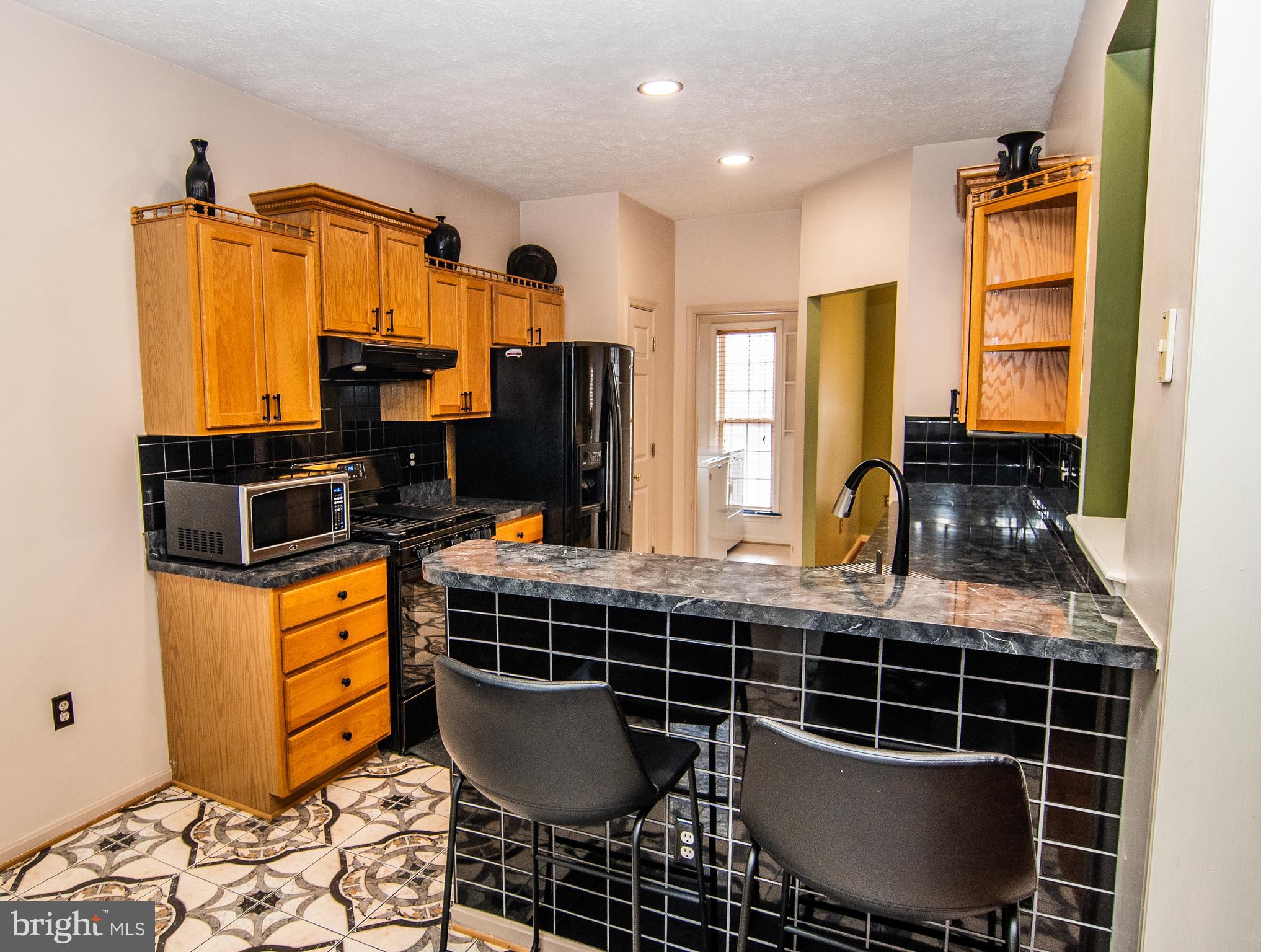 CROWN GRANT - Residential