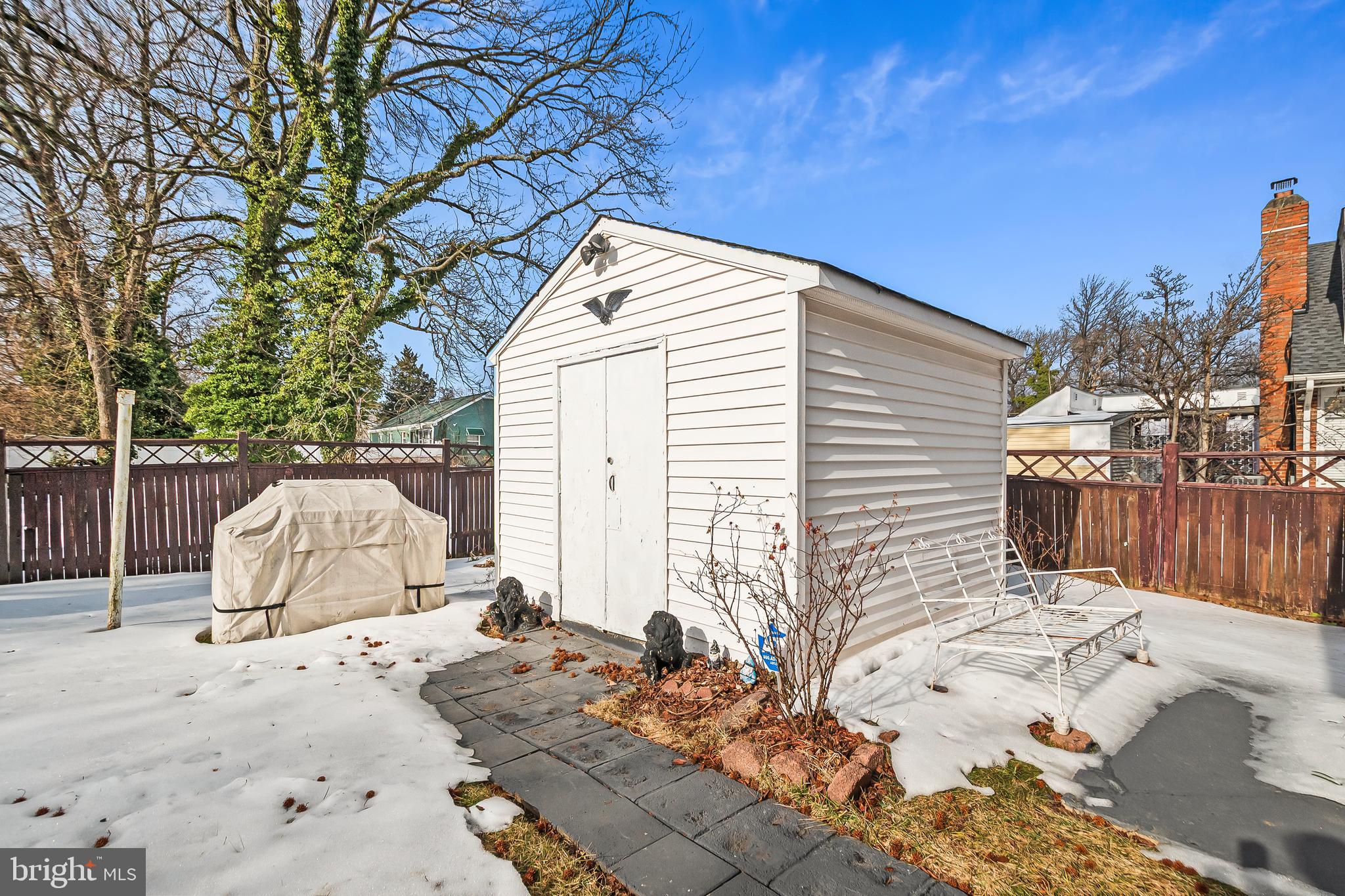 COLEBROOKE - Residential