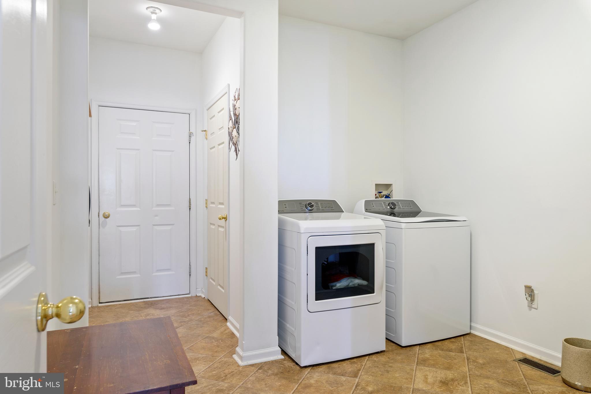 ESTATES OF MORRIS MILL - Residential