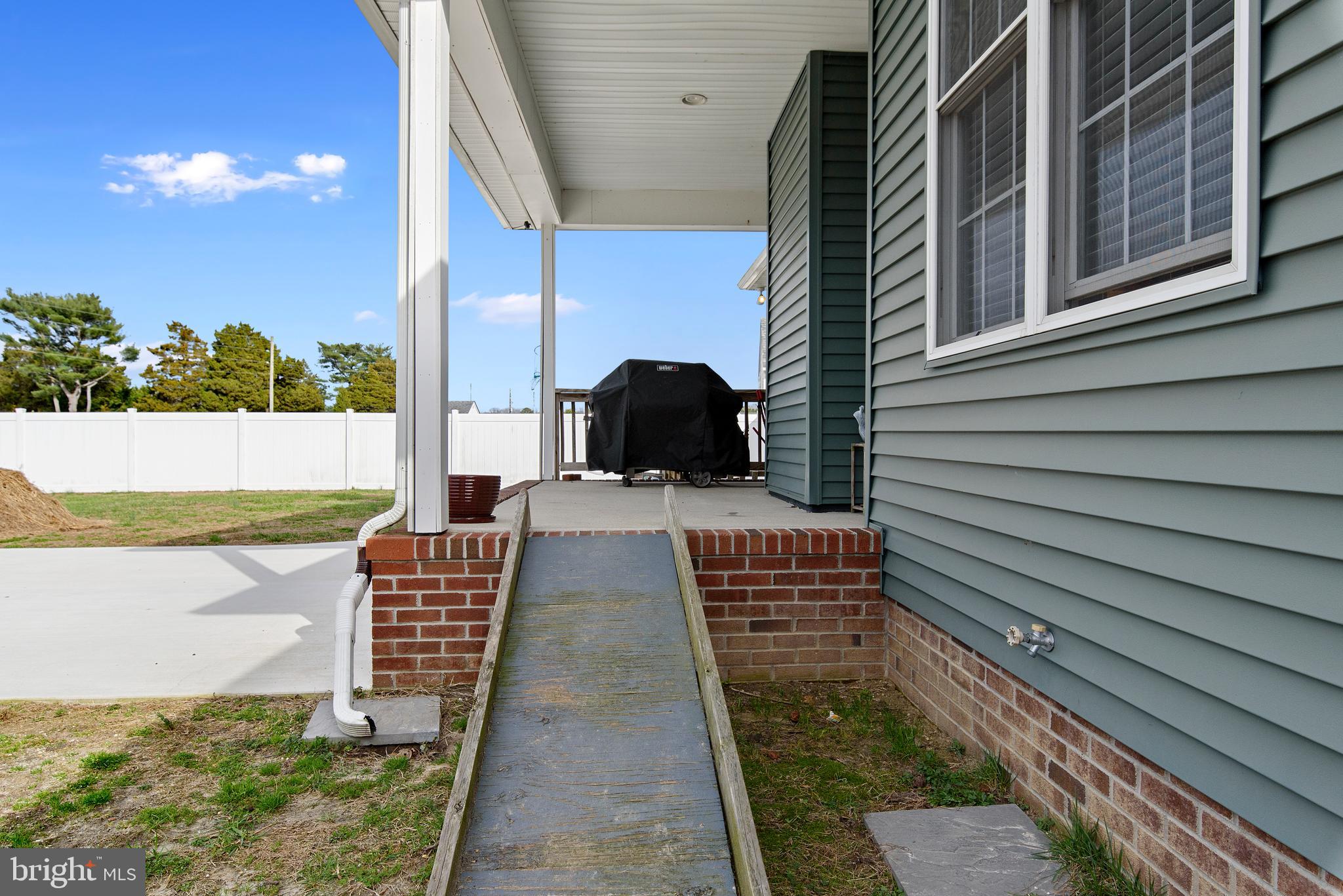 ESTATES OF MORRIS MILL - Residential