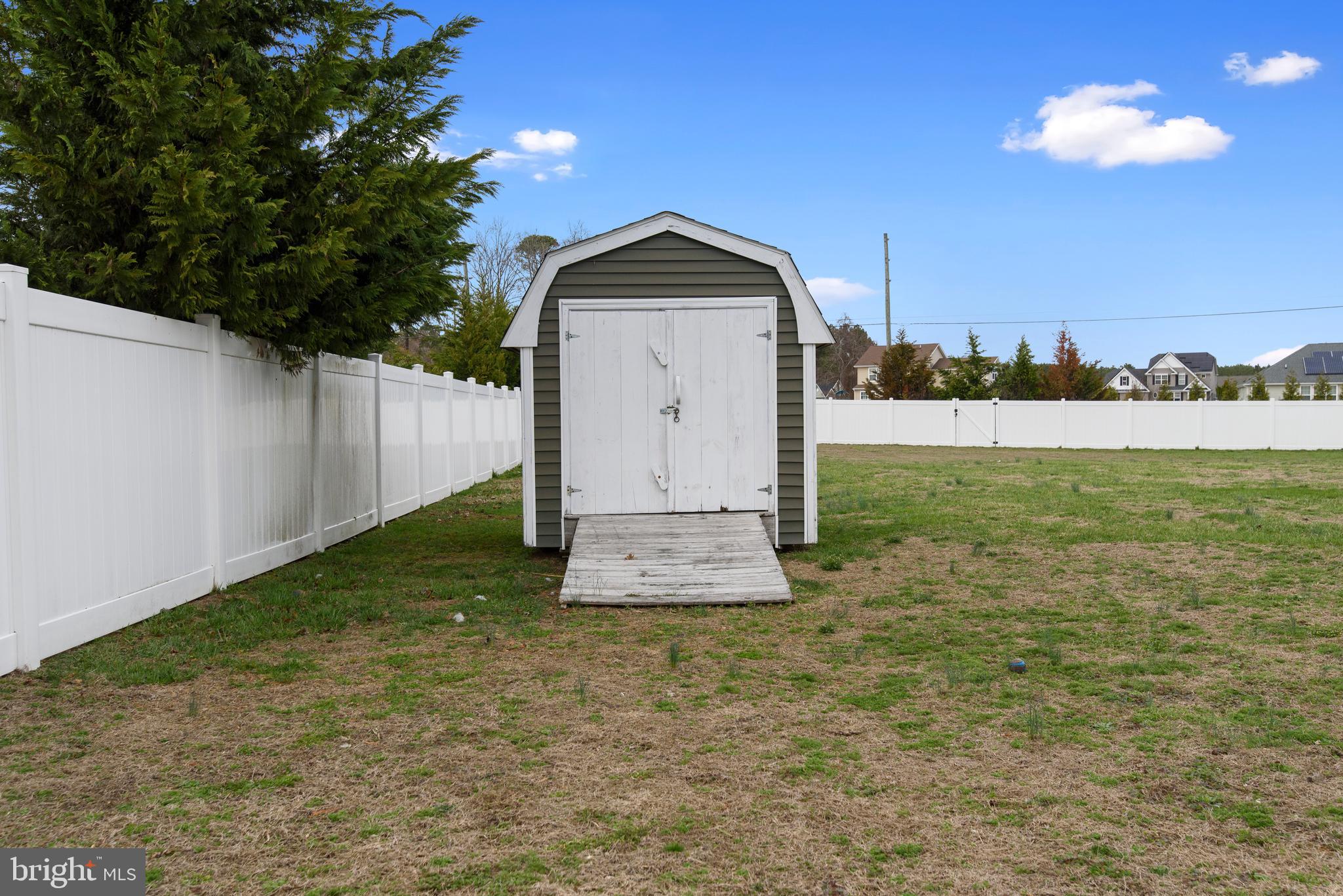 ESTATES OF MORRIS MILL - Residential