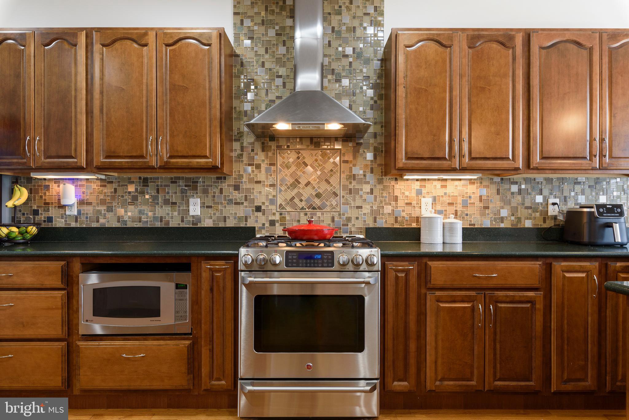 ESTATES OF MORRIS MILL - Residential