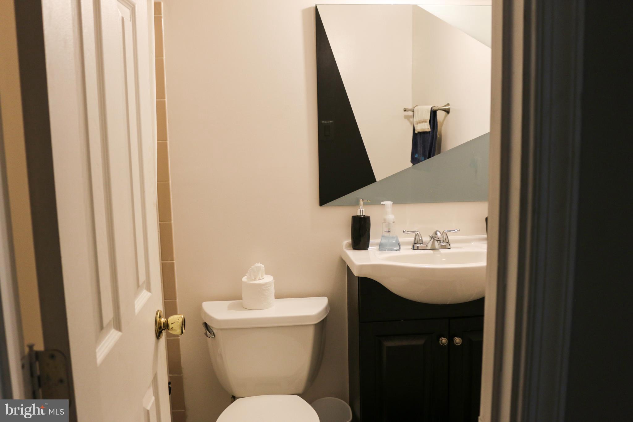 ASHTON GLEN - Residential