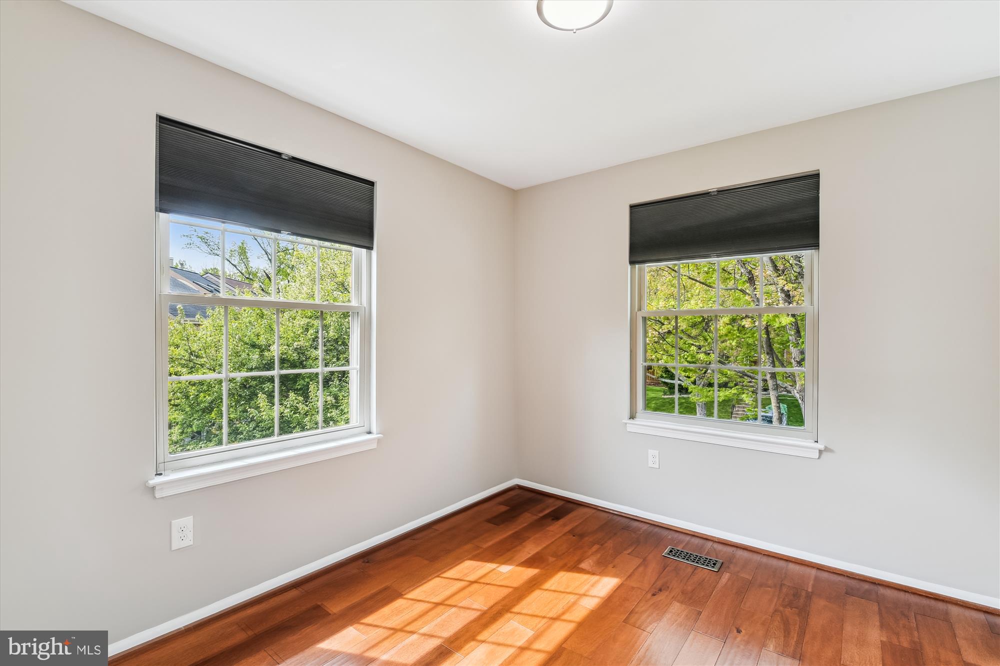 LOVETON FARMS - Residential