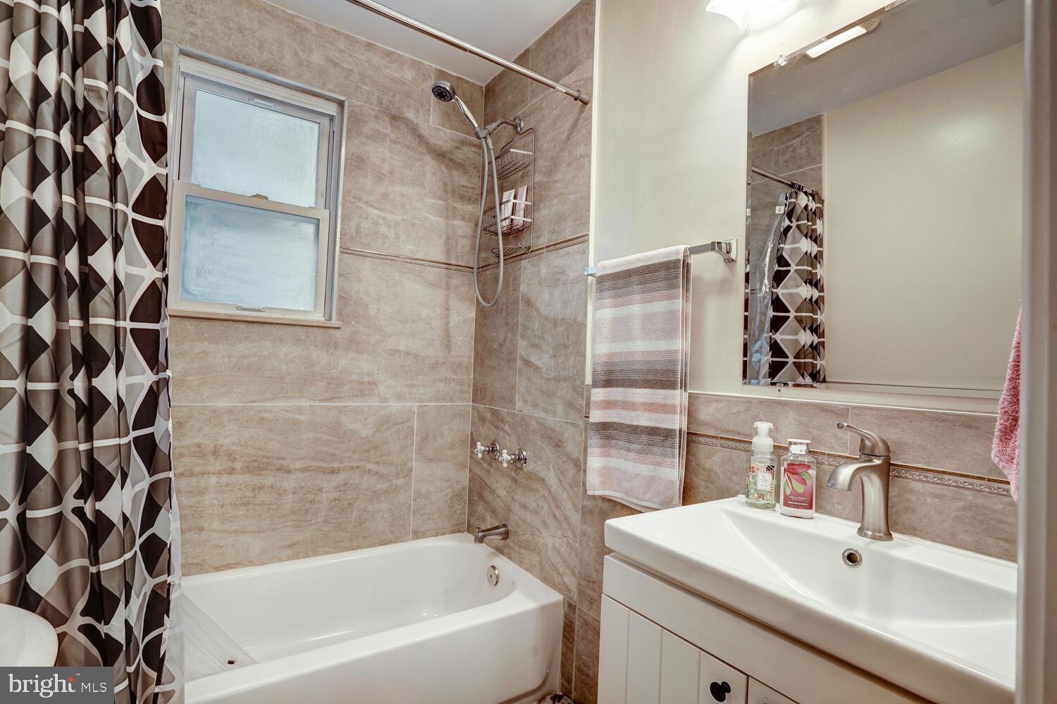 INDIAN HEAD - Residential