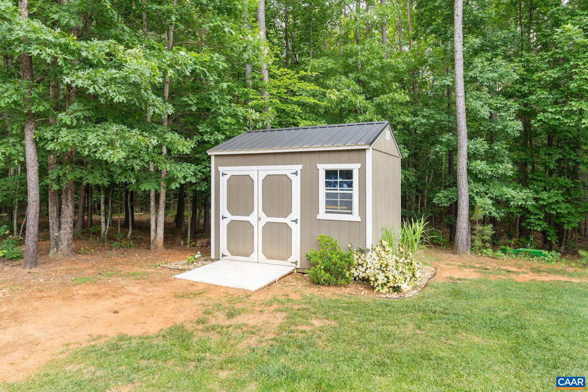 TWO RIVERS - Residential