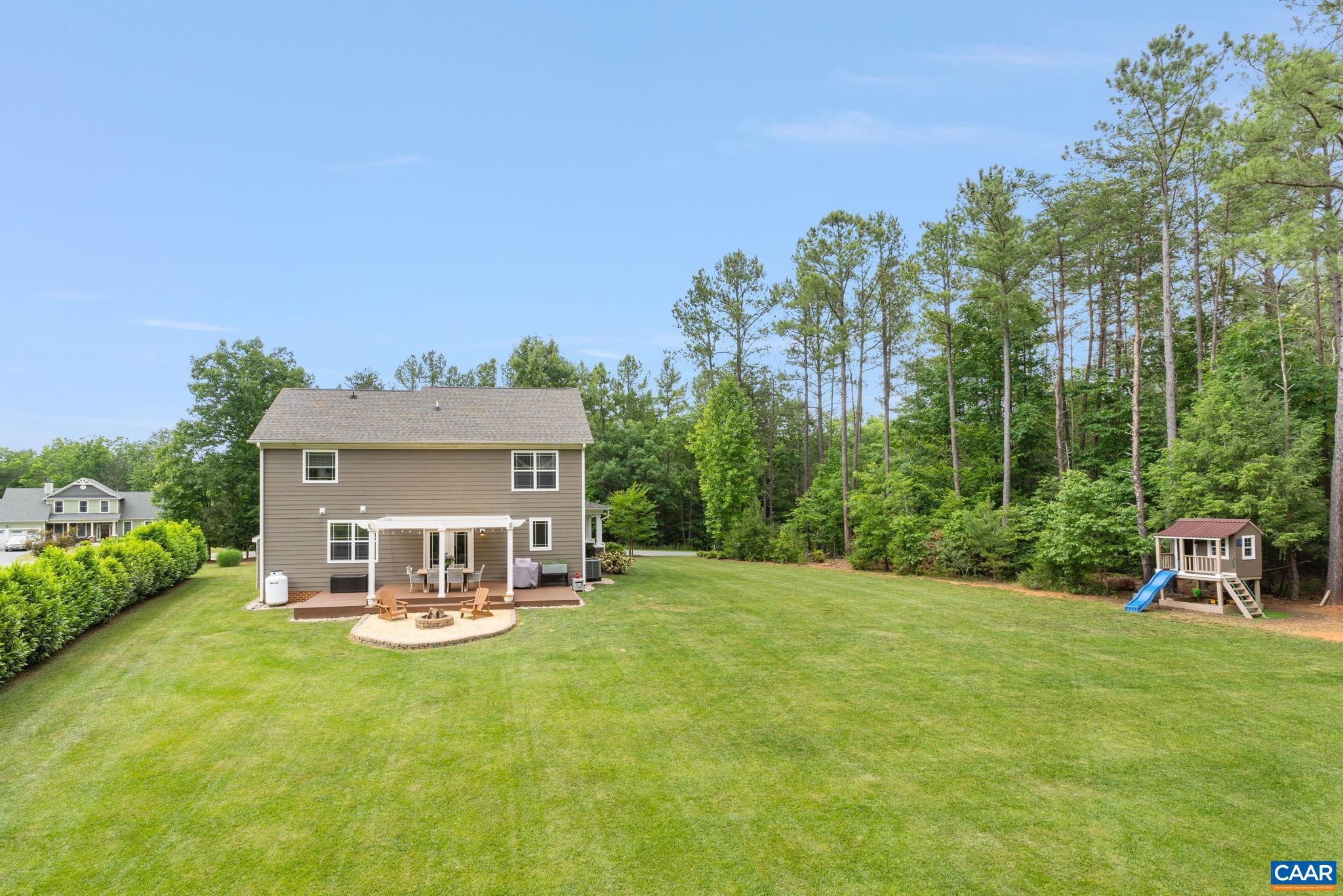 TWO RIVERS - Residential