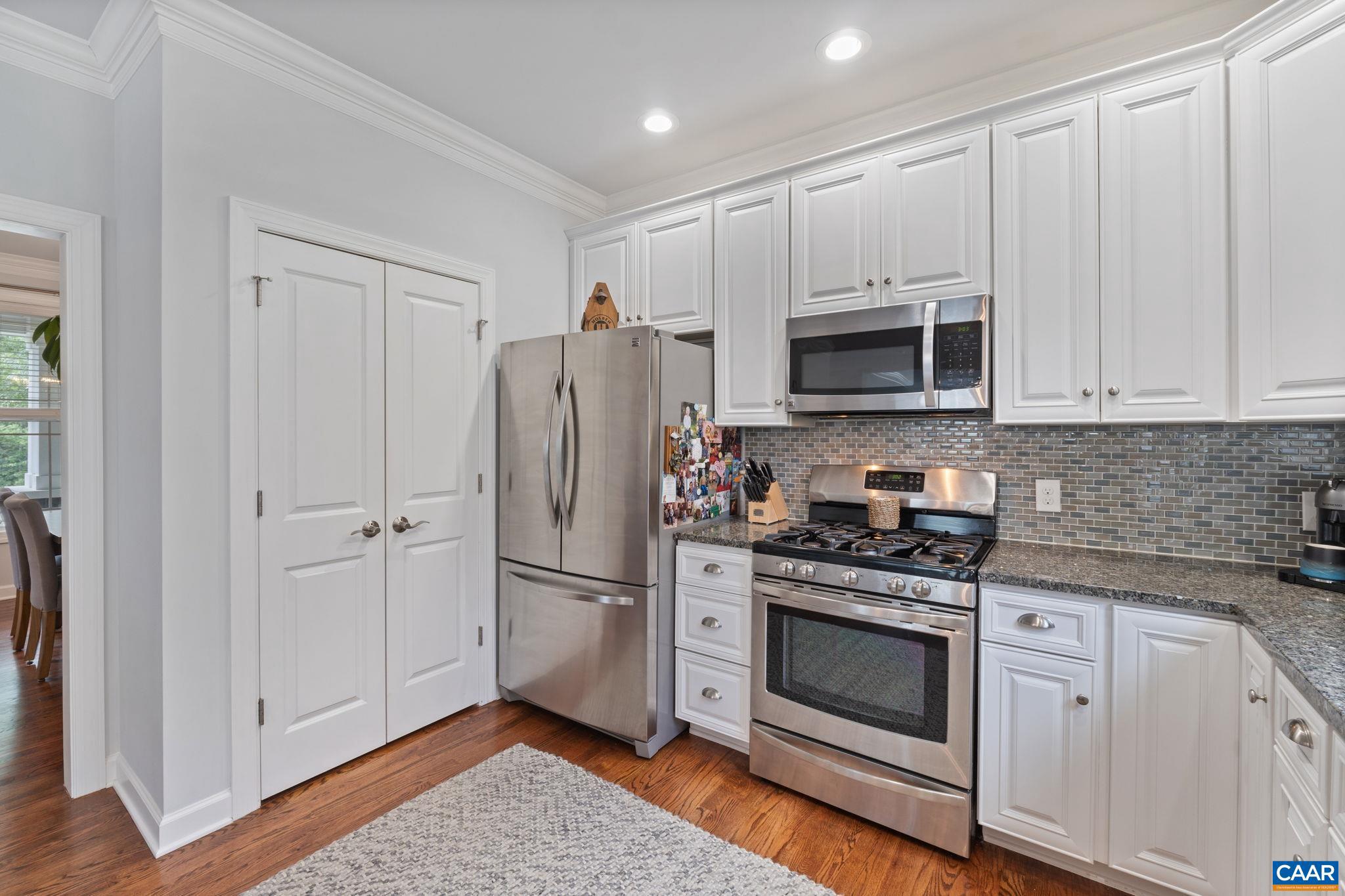 TWO RIVERS - Residential