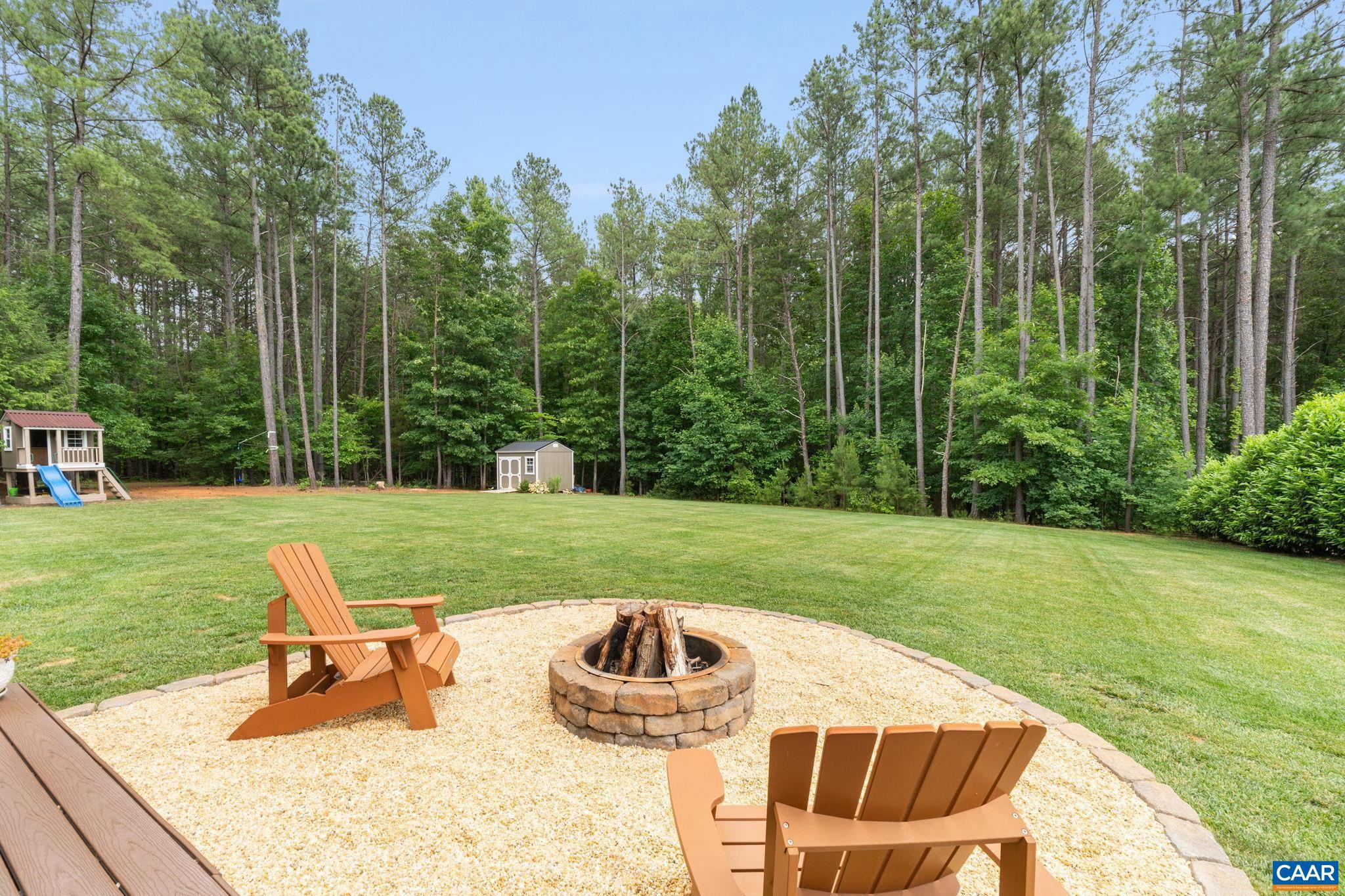 TWO RIVERS - Residential