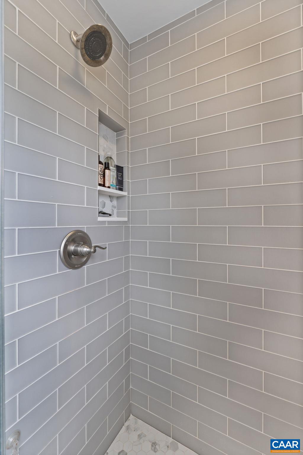 TWO RIVERS - Residential