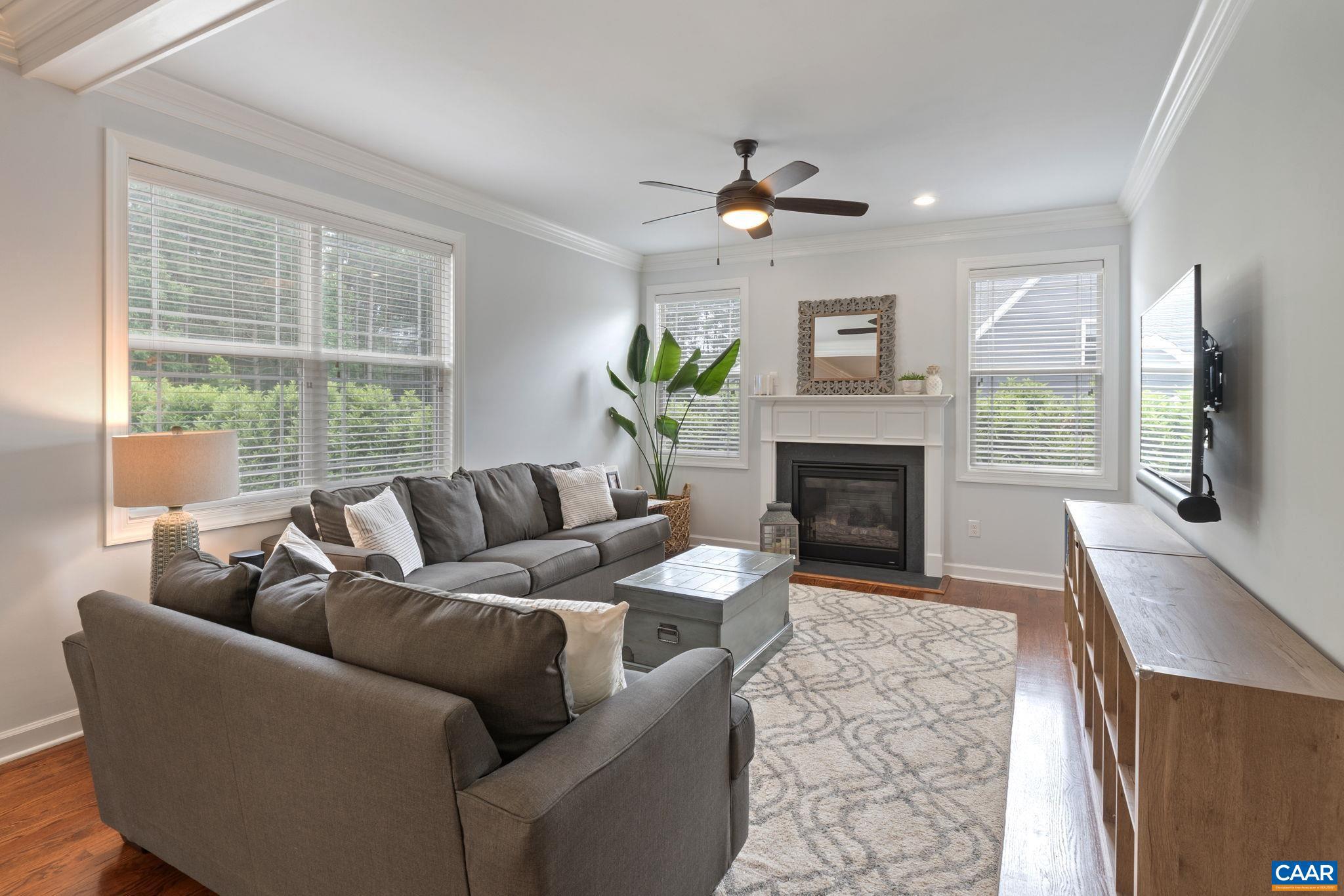 TWO RIVERS - Residential