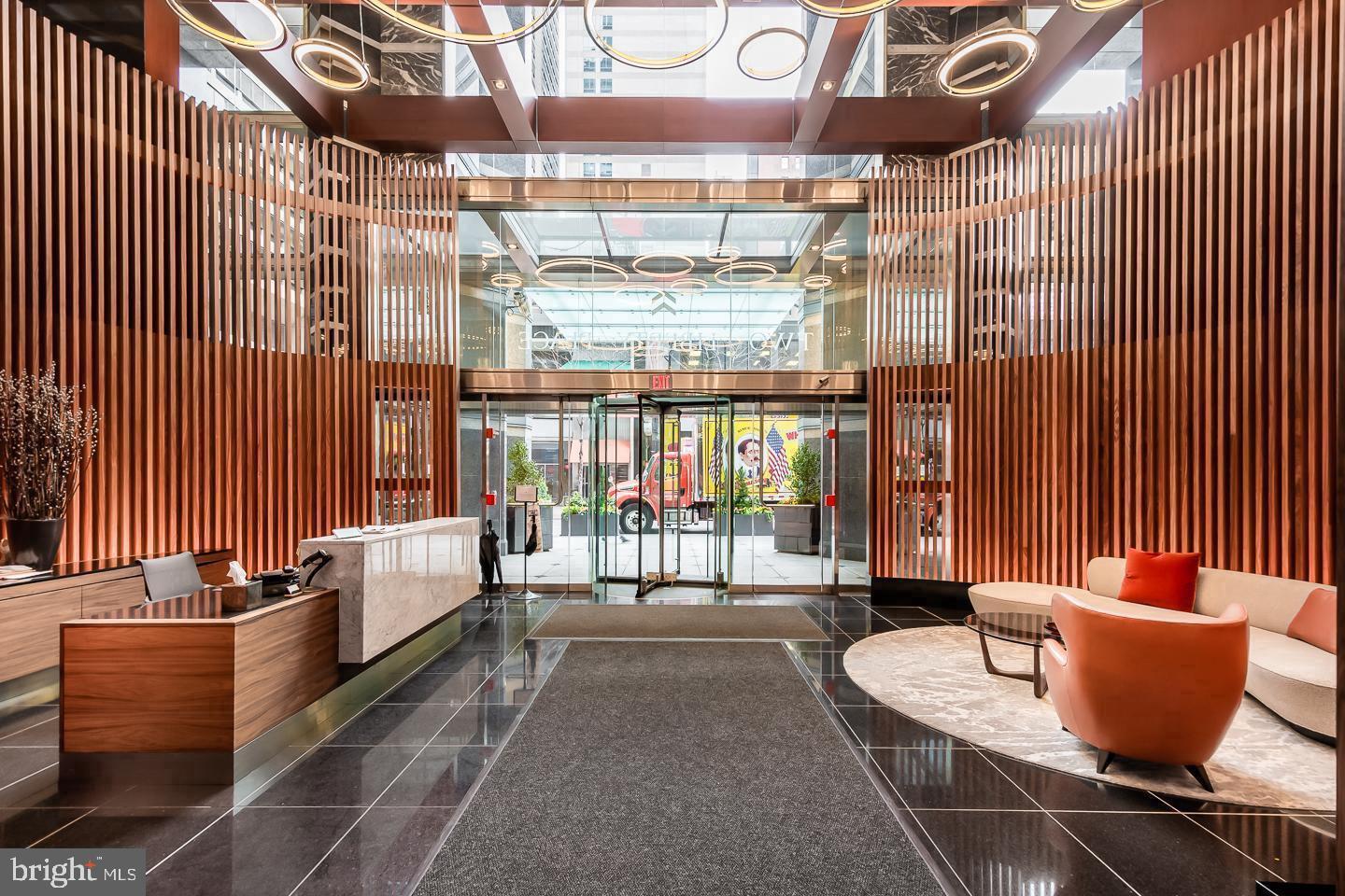 AVENUE OF THE ARTS - Residential