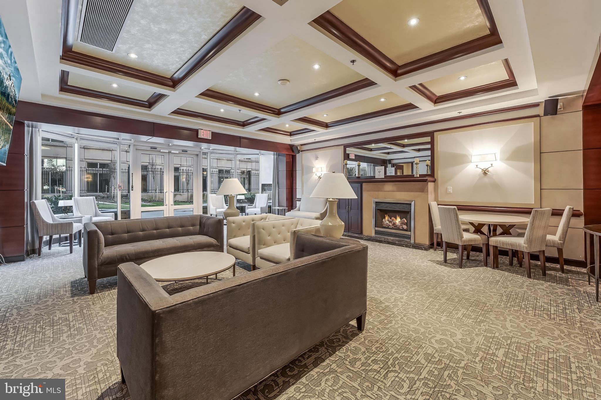 RESIDENCES AT LIBERTY CENTER - Residential