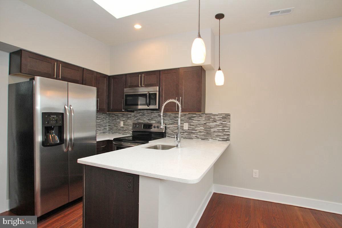 400 S 45TH STREET 1B