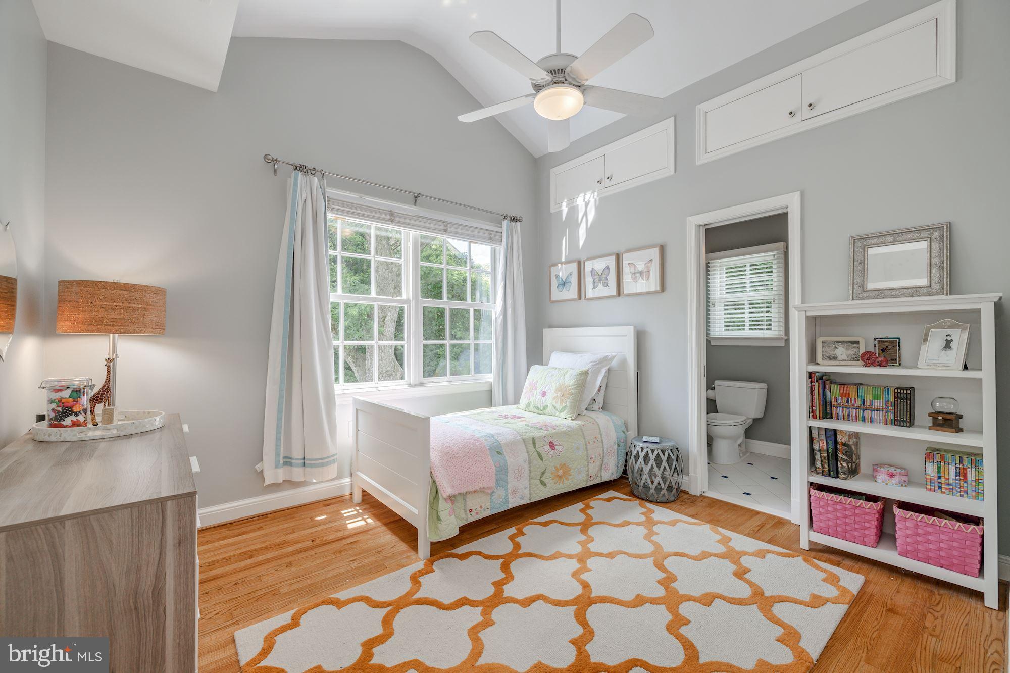 SUMNER - Residential