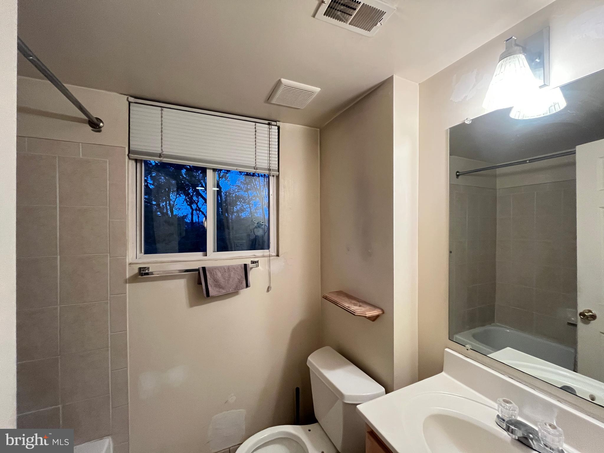 HOLLY HILL - Residential